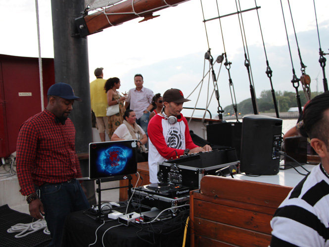 Toronto Cruise Ship: Kajama