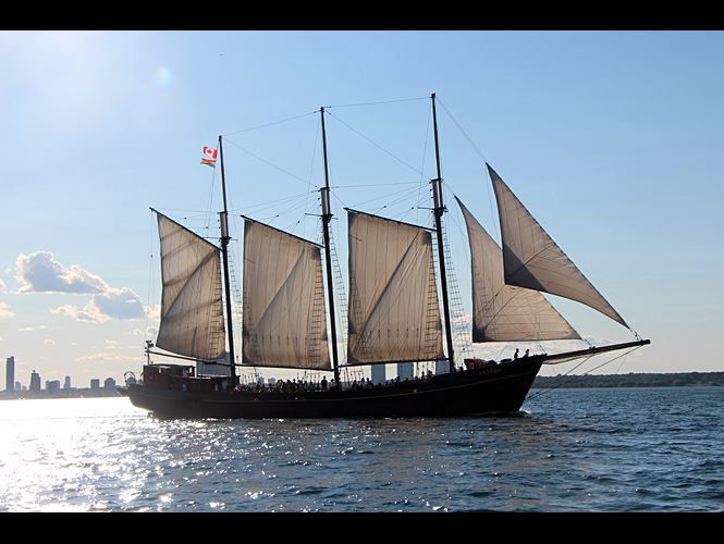 Toronto Cruise Ship: Kajama