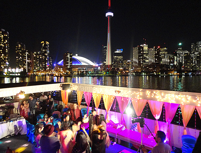 toronto harbour party boat cruises